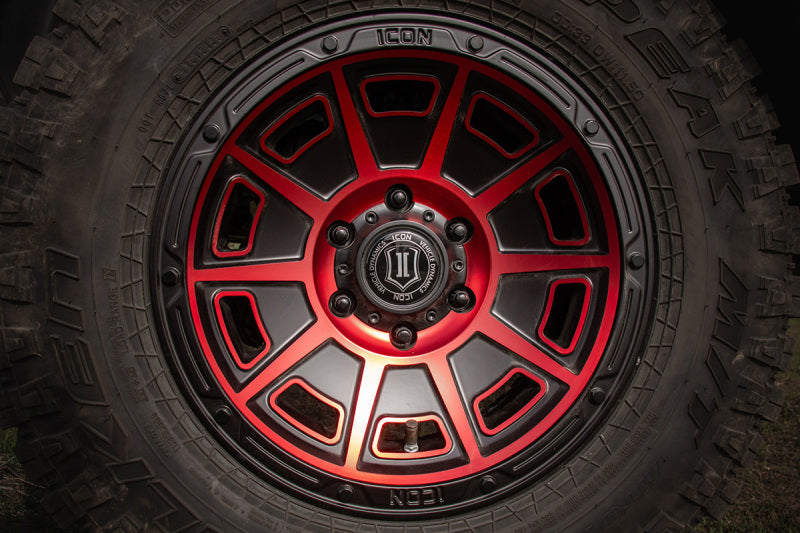 ICON Victory 17x8.5 6x120 0.000 in Offset 4.75in BS negro satinado con rueda de tinte rojo