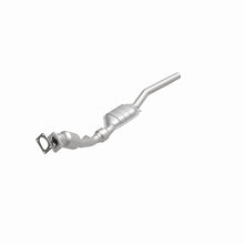 Cargar imagen en el visor de la galería, Magnaflow Conv DF 00-02 Audi S4 2.7L D/S A/T (49 State)