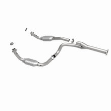 Cargar imagen en el visor de la galería, Magnaflow Conv DF 2002 Chevy E 1500 Van 4.3L