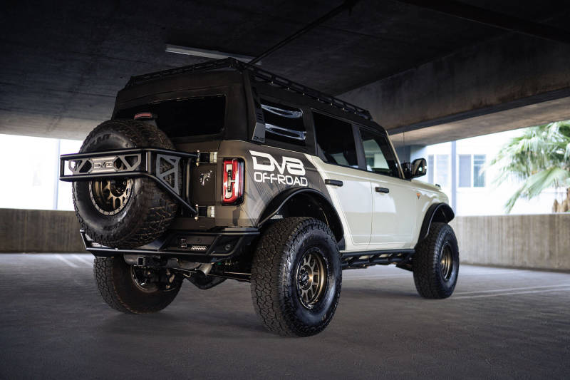 Parachoques trasero DV8 Offroad 21-23 Ford Bronco Competition Series