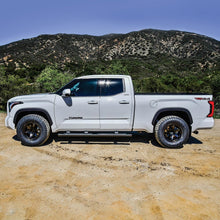 Cargar imagen en el visor de la galería, Westin 2022 Toyota Tundra Dbl Cab &amp; Crew Max R5 Nerf Step Bars - Textured Black