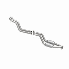 Cargar imagen en el visor de la galería, MagnaFlow Conv DF 94-96 Mercedes C220 2.2L
