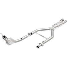 Cargar imagen en el visor de la galería, MagnaFlow Conv DF 98 Lincoln Mark VIII 4.6L