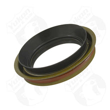 Cargar imagen en el visor de la galería, Yukon Gear 8.8in IFS Side Stub Axle Seal / Left Hand &amp; Right Hand