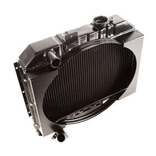 Cargar imagen en el visor de la galería, Omix Radiator w/ Fan Shroud 2 Row- 41-52 Willys Models
