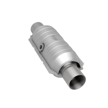 Cargar imagen en el visor de la galería, MagnaFlow Conv Universal 2.25 Midbed O2 Front CA