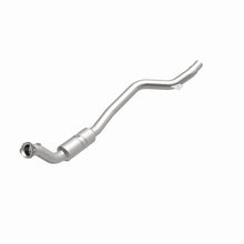 Cargar imagen en el visor de la galería, MagnaFlow 11-14 Chrysler 300 / Dodge Challenger/Charger 3.6L Direct Fit Catalytic Converter
