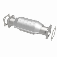Cargar imagen en el visor de la galería, MagnaFlow Conv Chevrolet-Geo-Isuzu 13.2X6.5X4