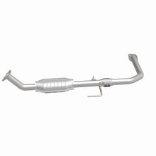 Cargar imagen en el visor de la galería, MagnaFlow Conv DF 00-04 Toyota Tundra V8 4.7L Gas