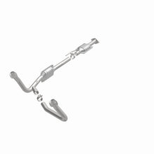 Cargar imagen en el visor de la galería, MagnaFlow Conv DF 96-97 Ford Aerostar 4.0L