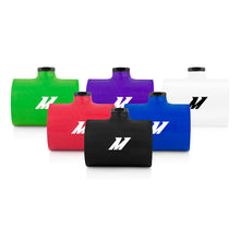 Cargar imagen en el visor de la galería, Acoplador de silicona negro Mishimoto de 3,0 pulgadas con tapón NPT de 1/8 pulgadas