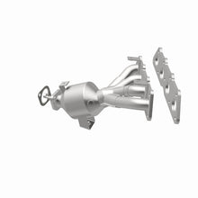 Cargar imagen en el visor de la galería, MagnaFlow Direct-Fit SS OEM Catalytic Converter 12-15 Hyundai Accent L4-1.6LGAS