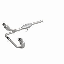 Cargar imagen en el visor de la galería, MagnaFlow Conv DF 00-03 Dodge Dakota 2WD 4.7L