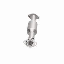 Cargar imagen en el visor de la galería, MagnaFlow 16-20 Toyota Tacoma V6 3.5L OEM Grade Direct-Fit Catalytic Converter