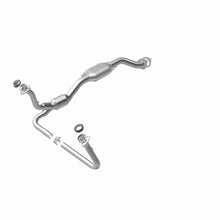 Cargar imagen en el visor de la galería, MagnaFlow Conv DF 01-05 Chevrolet Blazer 4.3L 4WD