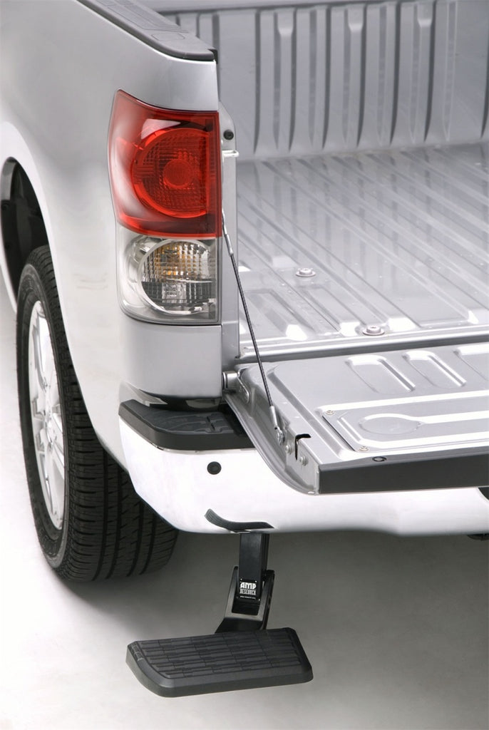 AMP Research 2022 Toyota Tundra BedStep - Negro