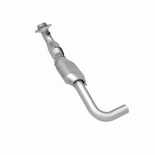Cargar imagen en el visor de la galería, MagnaFlow Conv DF 03-04 Lincoln Navigator 5.4L D/S