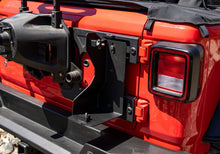 Cargar imagen en el visor de la galería, Rampage 2007-2019 Jeep Wrangler(JL) Soporte para gato todoterreno, color negro