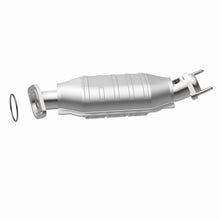 Cargar imagen en el visor de la galería, MagnaFlow Conv DF 05-07 Ford Freestyle 3.0L