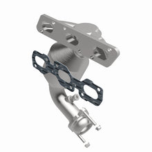 Cargar imagen en el visor de la galería, MagnaFlow Conv DF 08 Escape 3.0L Front Manifold OEM