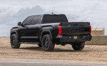 Cargar imagen en el visor de la galería, MagnaFlow 2022+ Toyota Tundra D-Fit Muffler Replacement