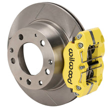 Cargar imagen en el visor de la galería, Wilwood 69-83 Porsche 911 Rear Dynapro Brake Kit 3in MT Slotted - Yellow