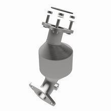 Cargar imagen en el visor de la galería, Magnaflow Conv DF 2010-2011 LaCrosse 3.6 L Underbody