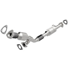Cargar imagen en el visor de la galería, MagnaFlow Conv DF 02-03 Saturn Vue 3.0L Rear