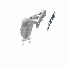 Cargar imagen en el visor de la galería, MagnaFlow Conv DF 04-05 Suz Verona2.5 Manifold Rear
