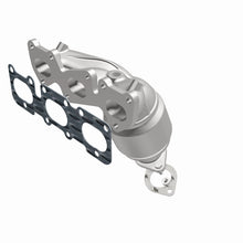 Cargar imagen en el visor de la galería, MagnaFlow Conv DF 11-12 Kia Sedona 3.5L OEM Grade Manifold