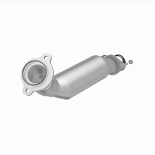 Cargar imagen en el visor de la galería, Magnaflow Conv DF 2009-2015 CTS V8 6.2 OEM Underbody