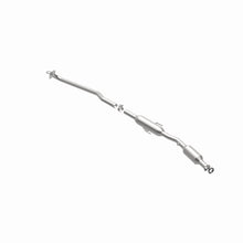 Cargar imagen en el visor de la galería, MagnaFlow Conv DF 98-99 Toyota Corolla 1.8L