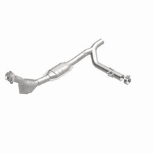 Cargar imagen en el visor de la galería, MagnaFlow CONV DF 99 F-150 5.4L V8 P/S 2WD