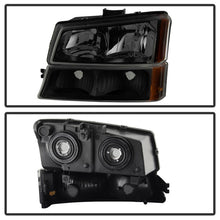 Cargar imagen en el visor de la galería, Xtune Chevy Silverado 2500HD 03-06 Crystal Headlights w/ Bumper Lights HD-JH-CSIL03-AM-BSM-SET