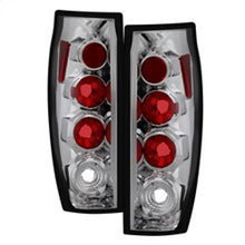 Cargar imagen en el visor de la galería, Spyder Chevy Avalanche 02-06 Euro Style Tail Lights Chrome ALT-YD-CAV04-C