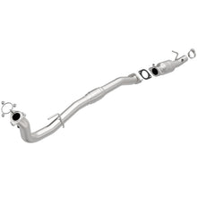 Cargar imagen en el visor de la galería, MagnaFlow Conv DF 04-06 Avalanche Passenger Side 8.1L