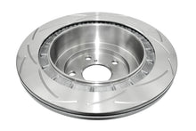 Cargar imagen en el visor de la galería, Rotor trasero ranurado serie Street DBA 07 WRX / 05-08 LGT
