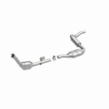 Cargar imagen en el visor de la galería, MagnaFlow Conv DF 2003 Mercedes ML320 3.2L