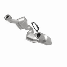Cargar imagen en el visor de la galería, MagnaFlow Conv DF 03-04 Ranger 3.0L