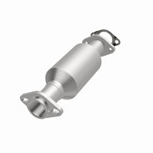 Cargar imagen en el visor de la galería, MagnaFlow Conv DF California Grade 87-90 Mitsubishi Van 2.4L