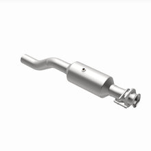 Cargar imagen en el visor de la galería, MagnaFlow 20-22 Ford F-350 Super Duty V8 7.3L Rear Underbody Direct Fit Catalytic Converter