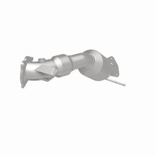 Cargar imagen en el visor de la galería, MagnaFlow 13-15 Land Rover LR2 2.0L CARB Compliant Direct Fit Catalytic Converter