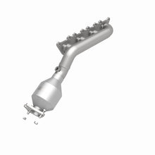 Cargar imagen en el visor de la galería, MagnaFlow Conv DF 2009 Kia Borrego 4.6L Passenger Side