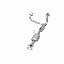 Cargar imagen en el visor de la galería, MagnaFlow Conv DF 86-97 Ford Aerostar 3.0L
