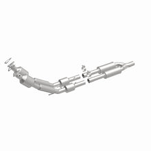 Cargar imagen en el visor de la galería, MagnaFlow Conv DF 06-08 VW Passat 3.6L