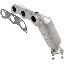 Cargar imagen en el visor de la galería, MagnaFlow Conv DF 04-05 Suz Verona2.5 Manifold Rear
