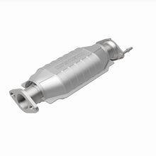 Cargar imagen en el visor de la galería, MagnaFlow Conv DF 98-00 Kia Sportage Trasero