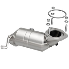 Cargar imagen en el visor de la galería, Magnaflow Conv DF 03-08 X-Type 3.0L Rear