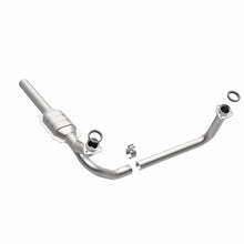 Cargar imagen en el visor de la galería, MagnaFlow Conv DF Chevrolet/GMC 1500 1/2 Ton