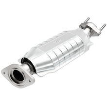 Cargar imagen en el visor de la galería, MagnaFlow Conv DF 05-07 Ford Freestyle 3.0L